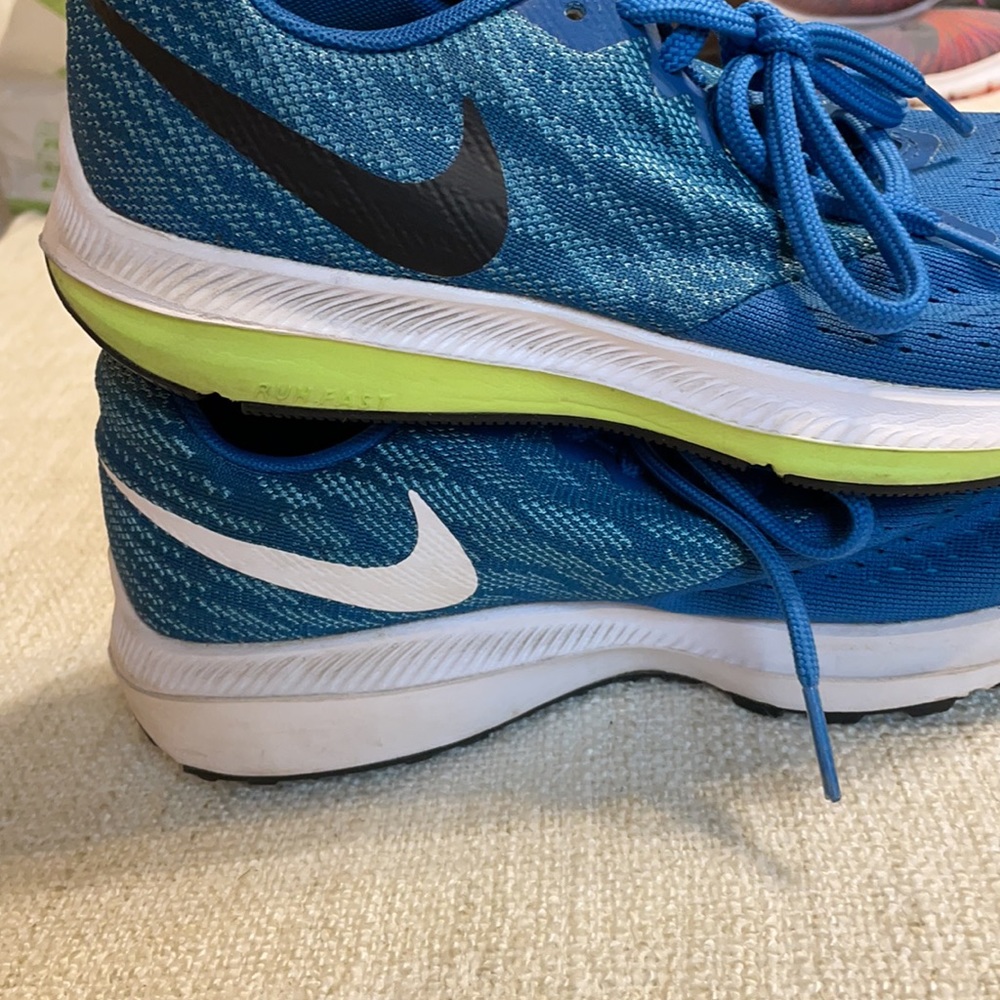 Nike Winflo 4 Running Shoes - Picture 16 of 16